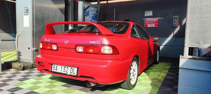 Usata Honda Integra Type R 190 CV (139 kW) 1998 Rosso Coupé