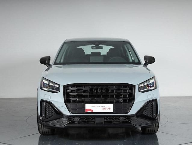 Usata Audi Q2 S-Line 150 CV (110 kW) 2025 Grigio freccia perla SUV