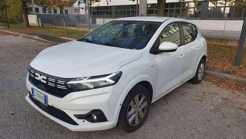 Usata Dacia Sandero Expression 101 CV (74 kW) 2024 Berlina