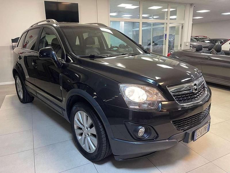 Usata Opel Antara Cosmo 163 CV (119 kW) 2015 Nero SUV