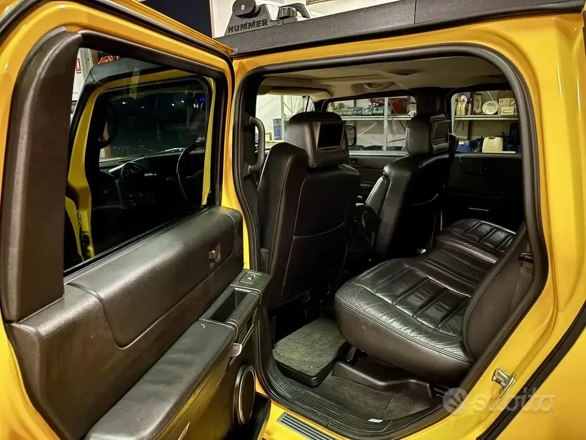 Usata Hummer H2 322 CV (236 kW) 2022 Giallo SUV