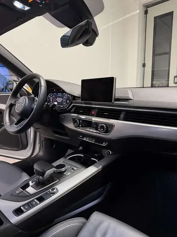 Usata Audi A5 Cabriolet Design 190 CV (139 kW) 2019 Bianco Cabrio