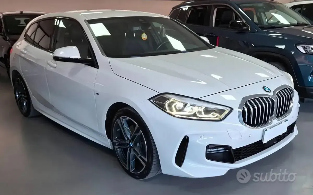 Occasion BMW 118 M Sport 150 ch (110 kW) 2023 Blanc Citadine