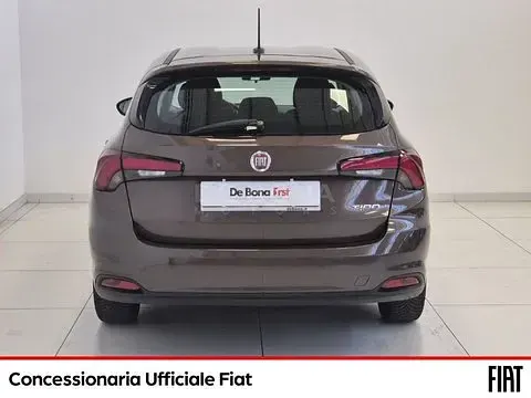 Usata Fiat Tipo Life 131 CV (96 kW) 2021 Marrone Station wagon