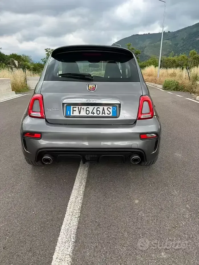 Usata Abarth 595 145 CV (106 kW) 2018 Grigio Berlina