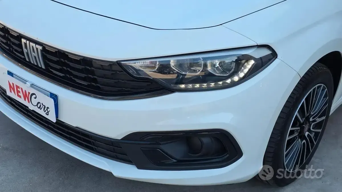 Usata Fiat Tipo Business 95 CV (69 kW) 2021 Bianco Berlina