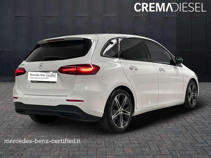 Usata Mercedes B180 Advanced Plus 136 CV (100 kW) 2024 Bianco Monovolume