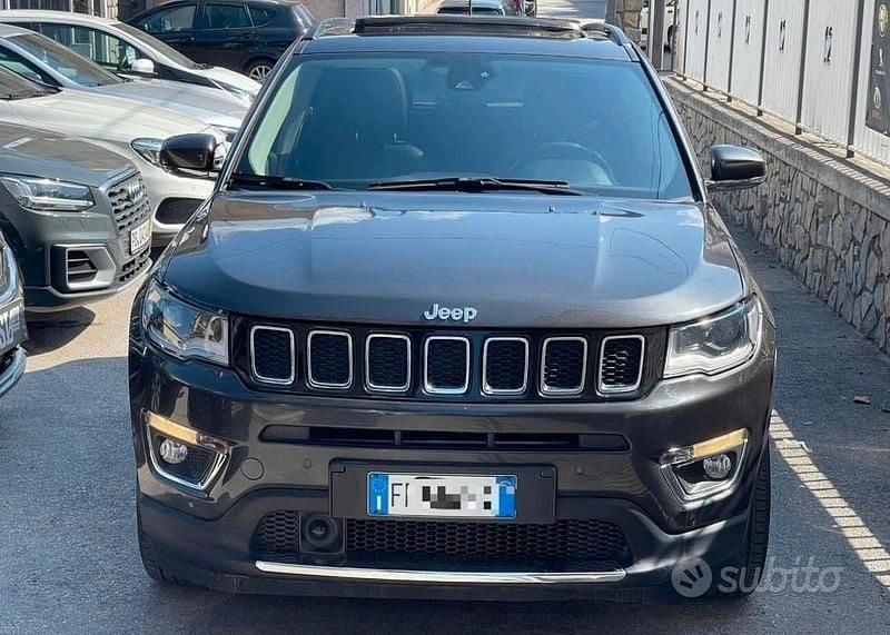 Usata Jeep Compass Limited 120 CV (88 kW) 2018 Grigio SUV