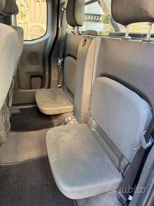 Usata Nissan Navara 190 CV (139 kW) 2011 Pick-up