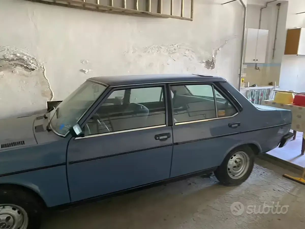 Usata Fiat 131 1970 Blu Berlina