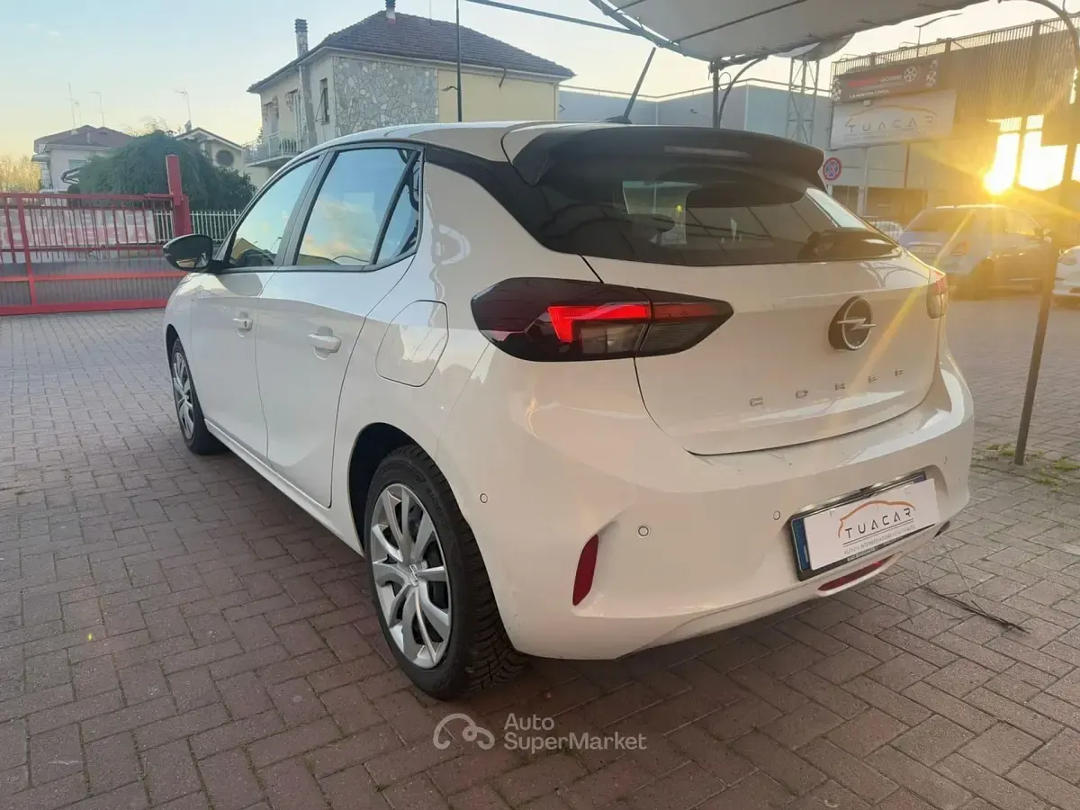 Usata Opel Corsa GS Line 75 CV (55 kW) 2024 Bianco Utilitaria