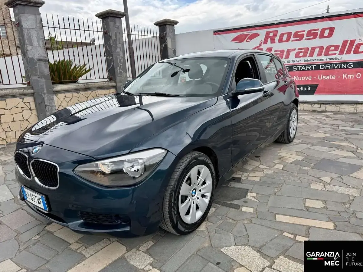 Usata BMW 114 95 CV (69 kW) 2015 Blu/azzurro Utilitaria