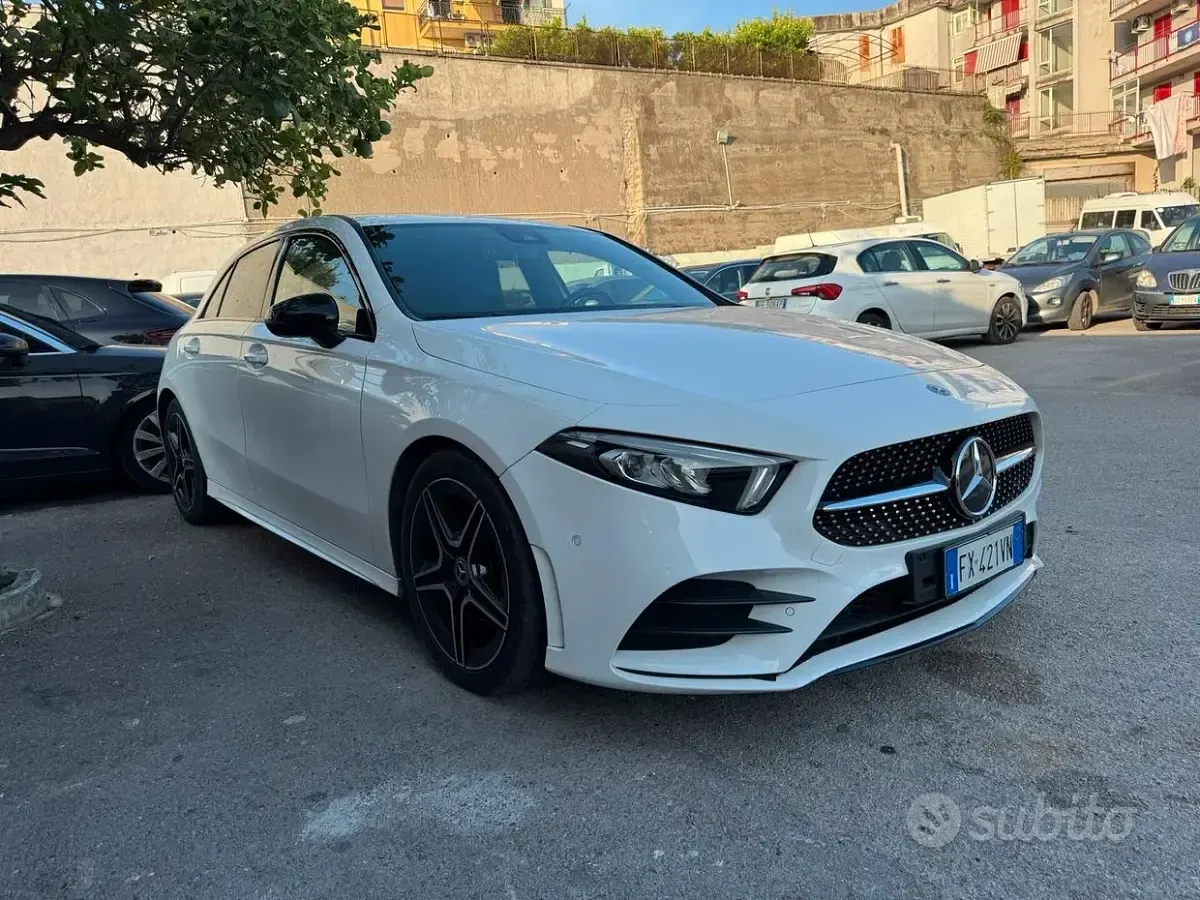 Usata Mercedes A180 Premium 116 CV (85 kW) 2019 Bianco Berlina
