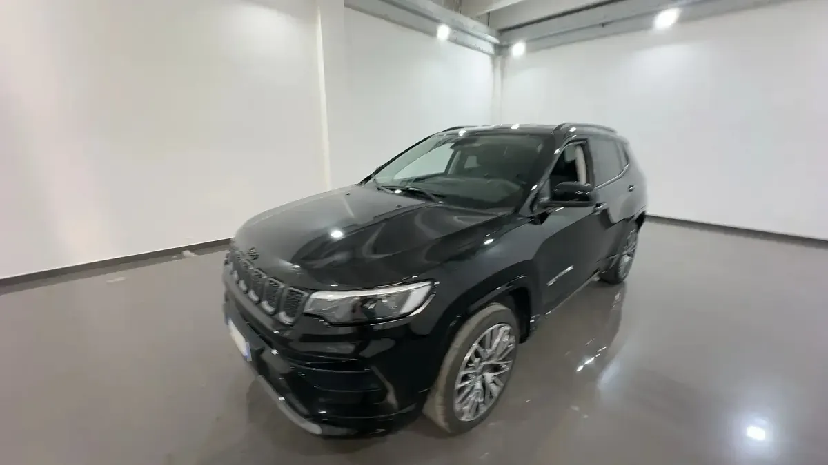 Usata Jeep Compass Summit 130 CV (95 kW) 2025 601solid black SUV