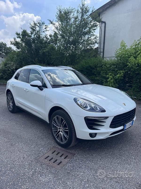 Bianco Usata 2015 Porsche Macan S SUV | 32.000 € (Ottimo prezzo) - Immagine 1/4