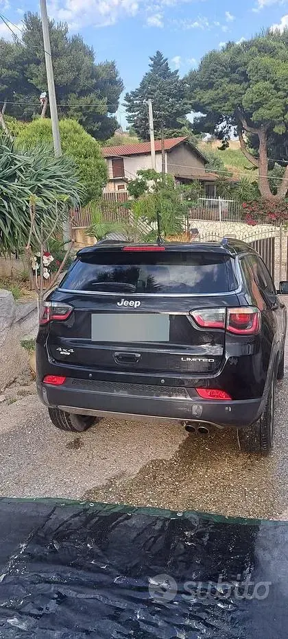 Usata Jeep Compass 140 CV (102 kW) 2018 Nero SUV