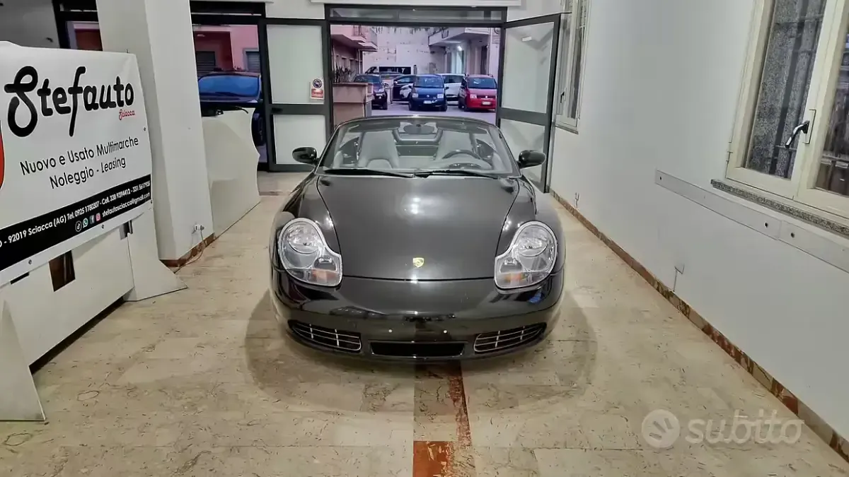 Usata Porsche Boxster 252 CV (185 kW) 2001 Nero Cabrio