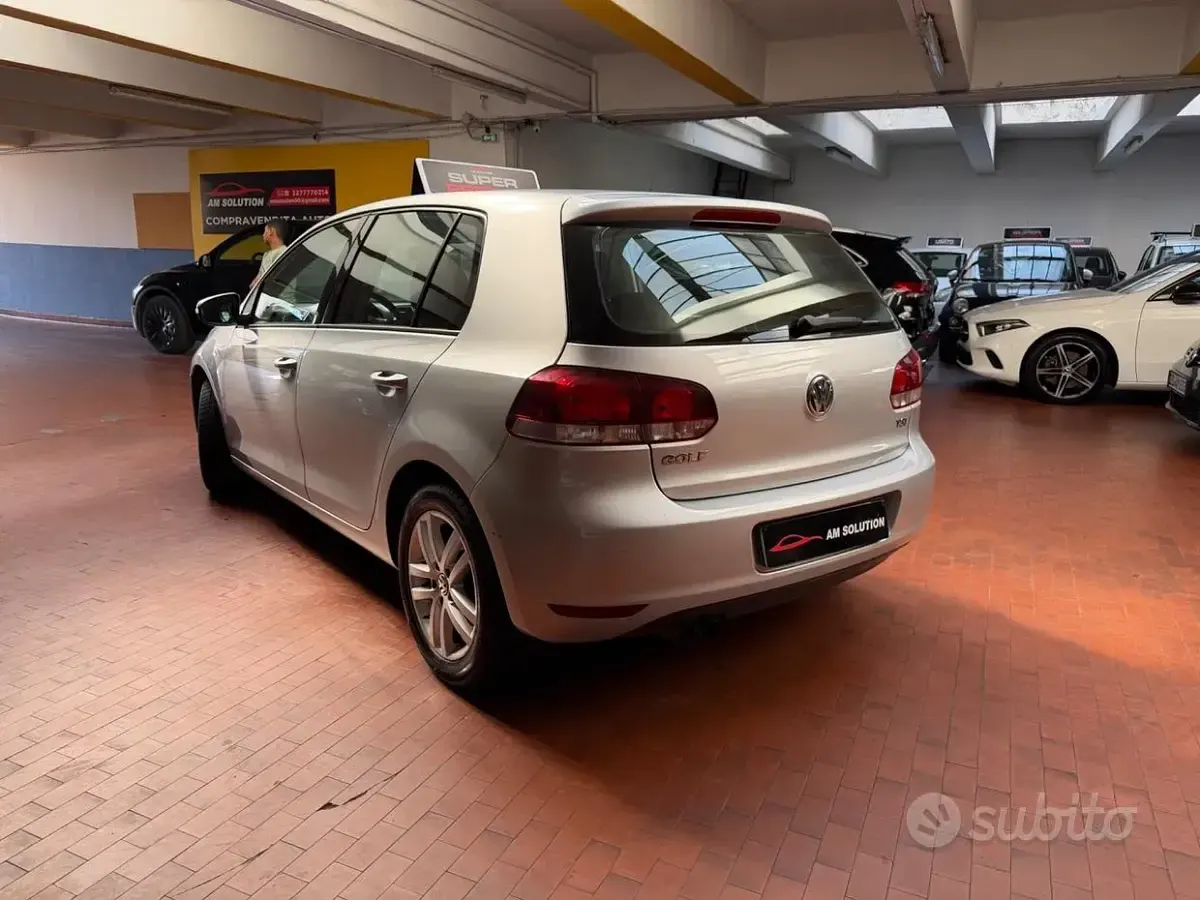 Usata VW Golf VI 122 CV (89 kW) 2011 Grigio Utilitaria