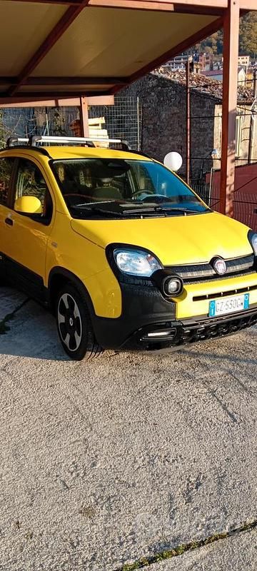 Nuova Fiat Panda 2025 Giallo Utilitaria