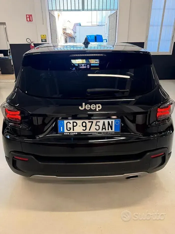 Usata Jeep Avenger Summit 101 CV (74 kW) 2023 Nero SUV