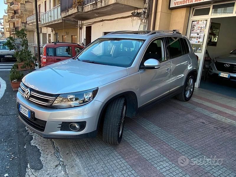Usata VW Tiguan 140 CV (102 kW) 2012 Grigio SUV