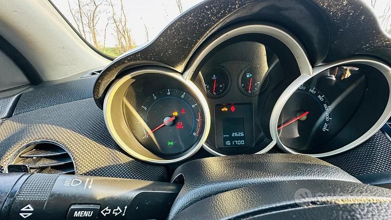 Usata Chevrolet Cruze LT 124 CV (91 kW) 2011 Nero Berlina