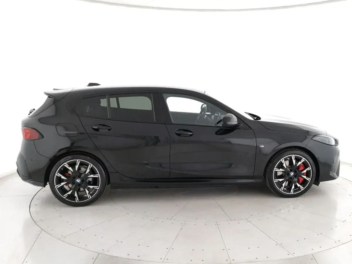 Brugt BMW 118 M Sport 150 HK (110 kW) 2025 Sort Hatchback
