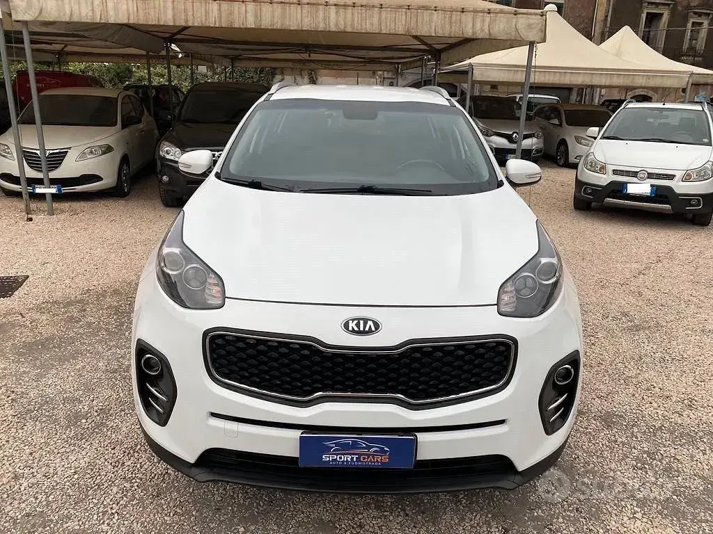 Usata Kia Sportage Style 116 CV (85 kW) 2016 Bianco SUV