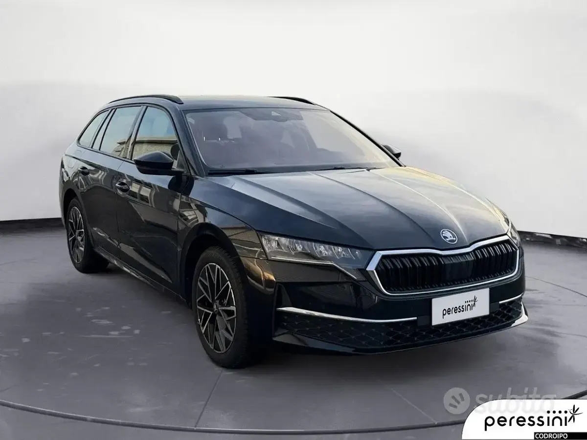 Usata Skoda Octavia Executive 150 CV (110 kW) 2025 Nero Station wagon
