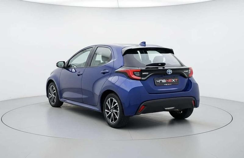 Usata Toyota Yaris Hybrid Trend 116 CV (85 kW) 2021 Blu/azzurro Berlina