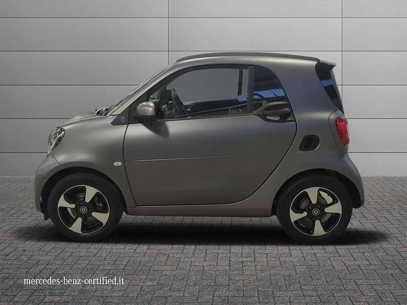 Usata Smart ForTwo Coupé Passion 60 kW (82 CV) 2022 Titania grey Utilitaria