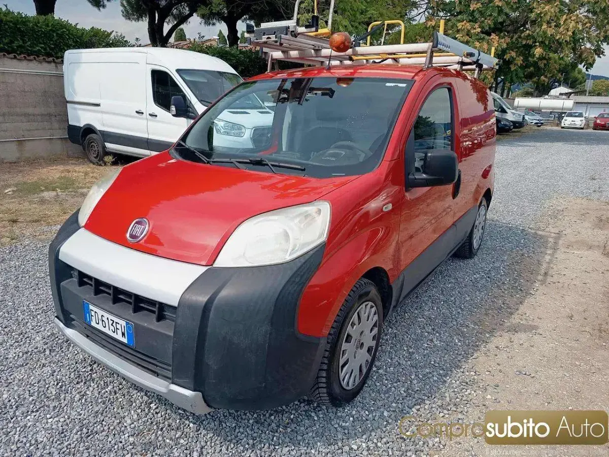 Usata Fiat Fiorino 80 CV (58 kW) 2016 Rosso Monovolume