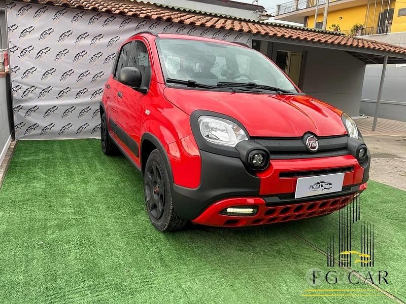 Usata Fiat Panda Cross Cross 69 CV (50 kW) 2018 Rosso Utilitaria
