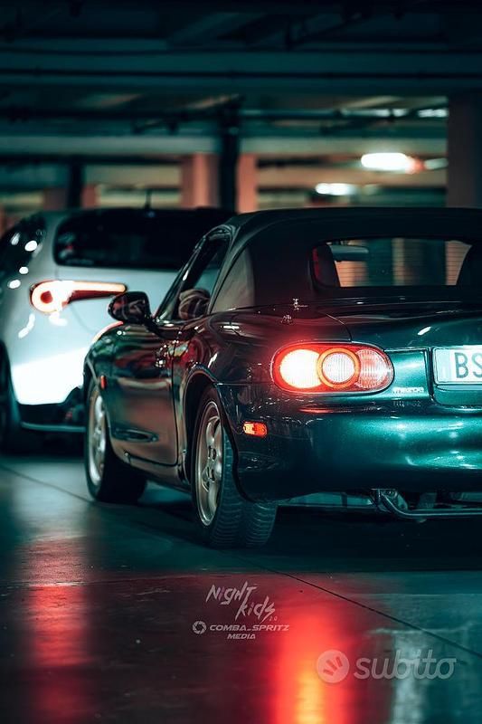 Usata Mazda MX5 110 CV (80 kW) 2001 Verde Cabrio