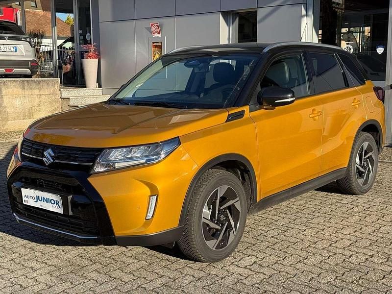 Nuova Suzuki Vitara 110 CV (80 kW) 2025 Giallo SUV
