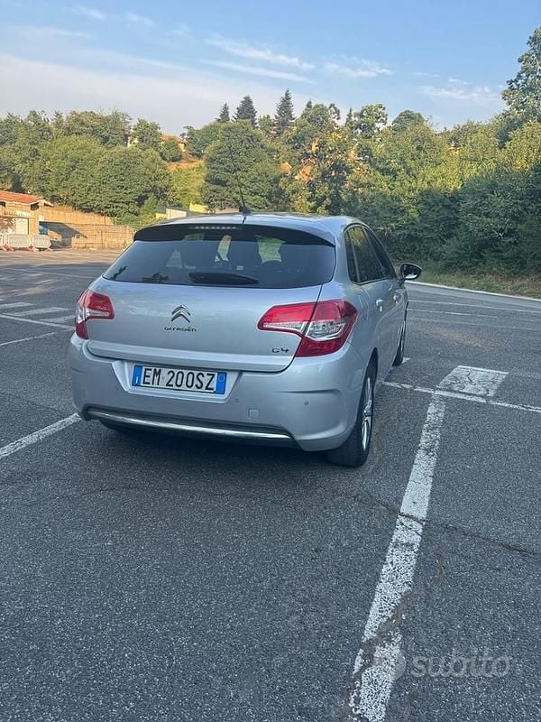 Usata Citroën C4 90 CV (66 kW) 2012 Grigio Berlina