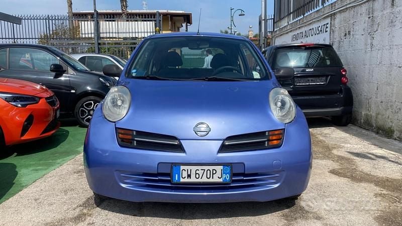 Blu Usata 2005 Nissan Micra Acenta Tre volumi | 2500 € (Buon prezzo) - Immagine 1/4
