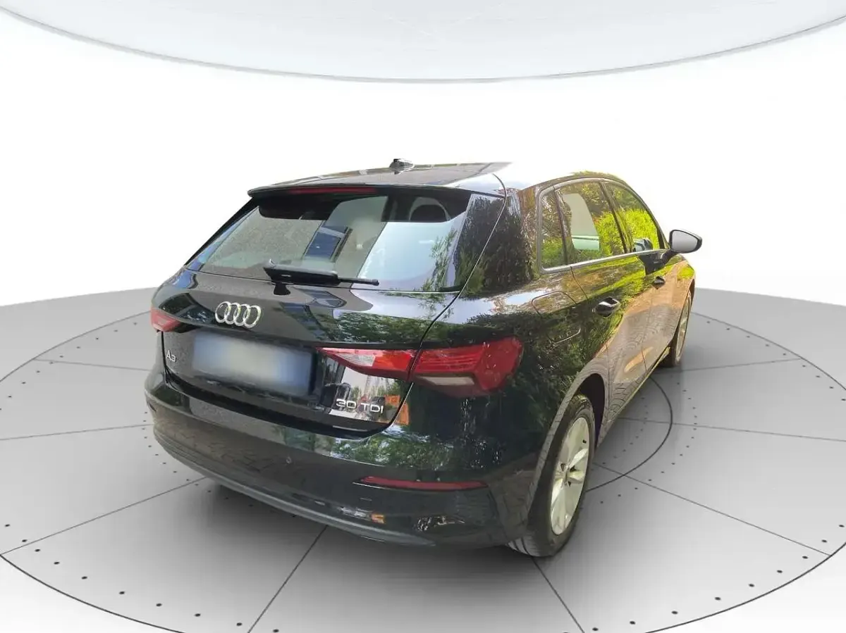 Occasion Audi A3 Business 116 ch (85 kW) 2022 Noir Berline
