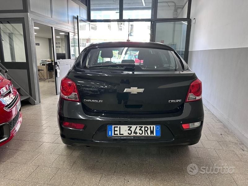 Usata Chevrolet Cruze LTZ 163 CV (119 kW) 2012 Nero Berlina