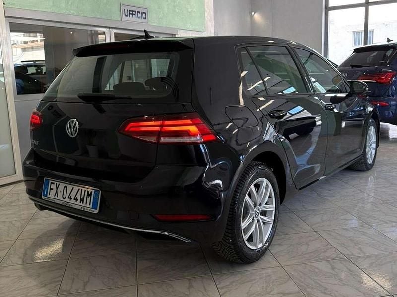 Usata VW Golf VII Sportline 116 CV (85 kW) 2019 Nero Berlina