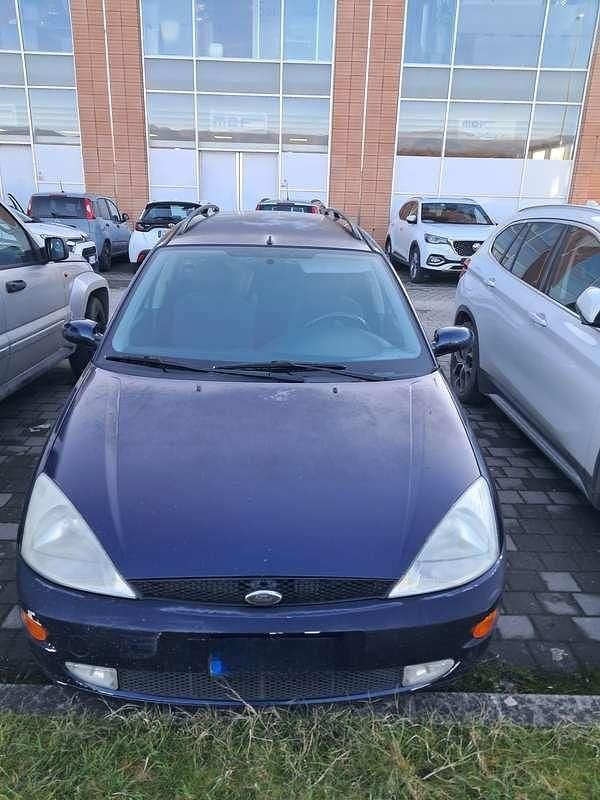 Usata Ford Focus Ambiente 90 CV (66 kW) 2001 Station wagon