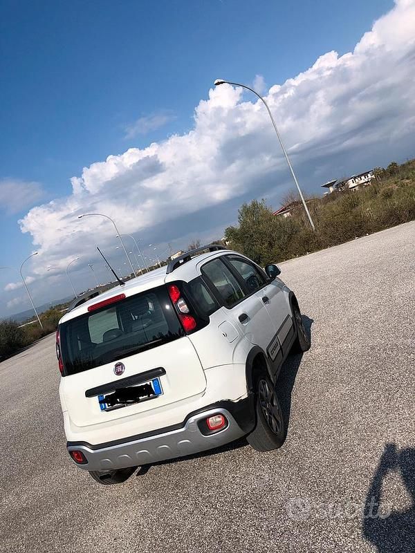 Usata Fiat Panda 4x4 95 CV (69 kW) 2014 Utilitaria