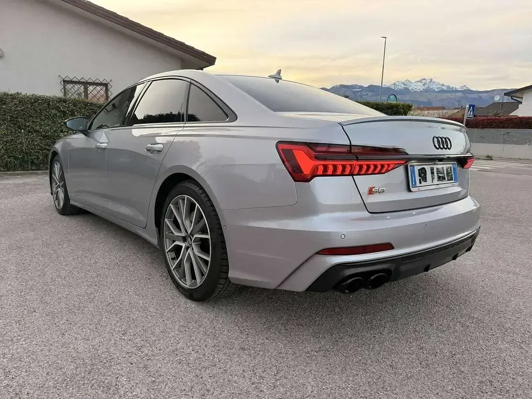 Usata Audi S6 Sport 349 CV (256 kW) 2020 Argento Berlina