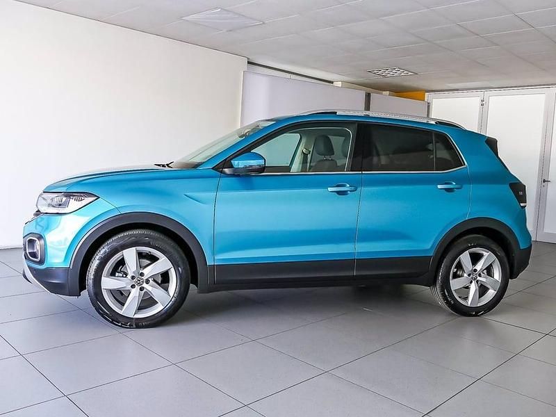 Usata VW T-Cross Advance 110 CV (80 kW) 2023 Makena turquois metallizzato SUV