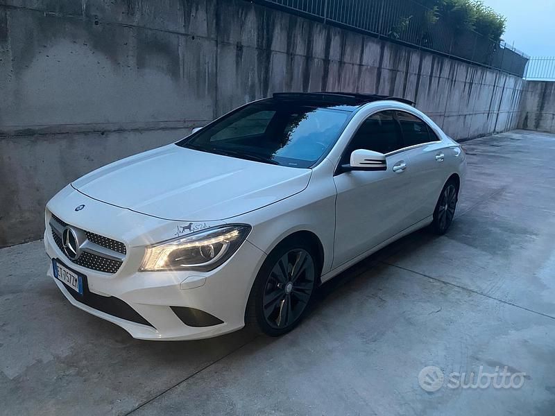 Bianco Usata 2014 Mercedes 220 Coupé | 16.500 € - Immagine 1/4