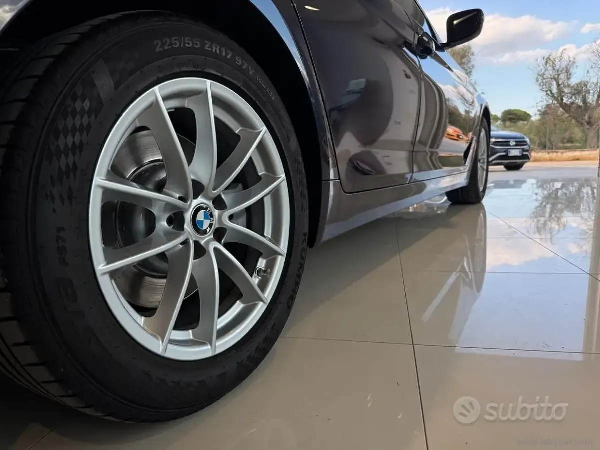 Usata BMW 520 190 CV (139 kW) 2018 Blu/azzurro Station wagon