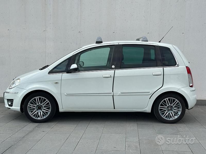 Occasion Lancia Musa 77 PK (56 kW) 2010 Wit MPV