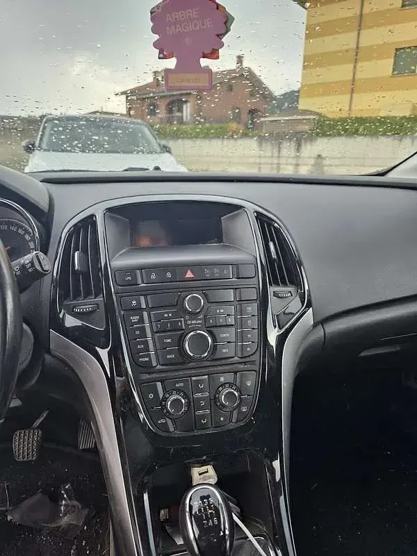 Usata Opel Astra Cosmo 140 CV (102 kW) 2015 Bianco Berlina