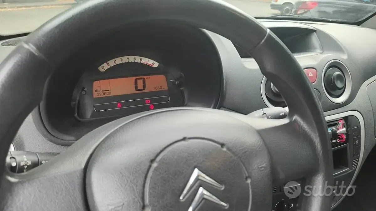 Usata Citroën C2 60 CV (44 kW) 2007 Grigio Utilitaria