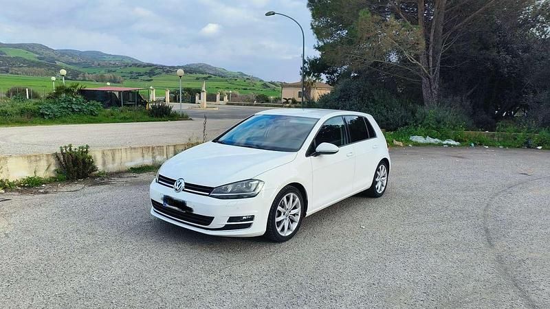 Usata VW Golf VII Highline 150 CV (110 kW) 2015 Berlina